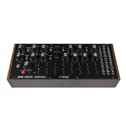 Synth Analogico Semi-Modulare per percussioni formato Euro Rack