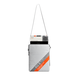 Custodia protettiva morbida bianca per K.O. 133