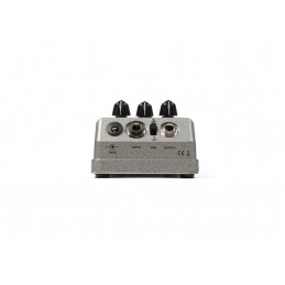 Pedale Fuzz a tre circuiti selezionabili in stile Bender Tone