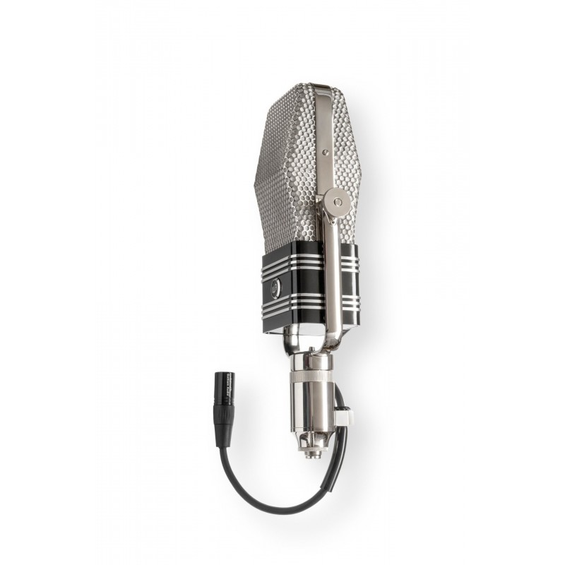 Fedele riproduzione del più iconico microfono a nastro da studio di ...