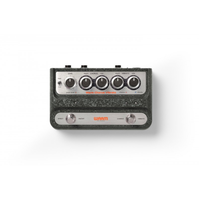 Ricreazione fedele del più famoso pedale per effetti di Chorus completamente analogico