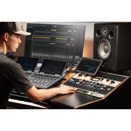 Interfaccia audio desktop Gen 2 18x24 Thunderbolt 3 per Mac e Windows  con pacchetto Studio