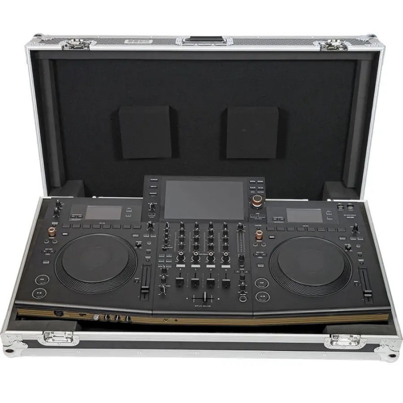 WALKASSE FLIGHT CASE PER OPUSQUAD