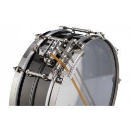 PEARL 14x4.0 Brass  Beaded Shell, Single Flange hoops w/Claw Hooks, Vintage Snare Beds, Black Nickel Finish