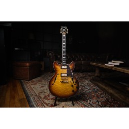 D'ANGELICO EXCEL DC XT (with stop-bar tailpiece) ICED TEA BURST QUILT