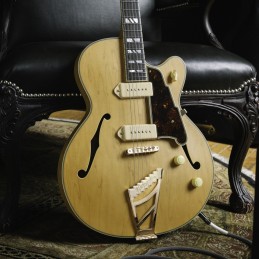 D'ANGELICO DELUXE 59 (with stairstep tailpiece) SATIN HONEY