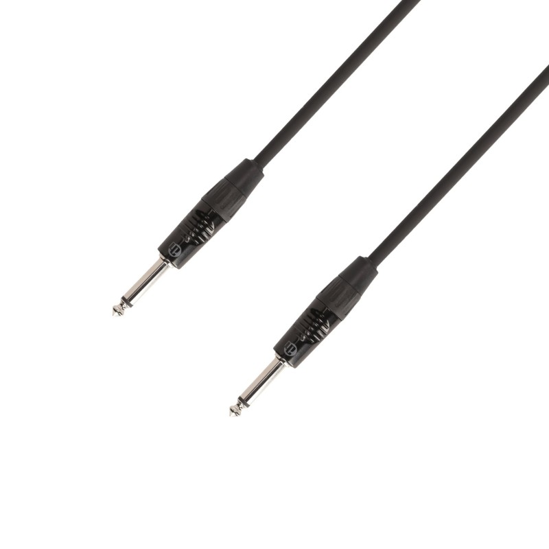 Adam Hall Cables 4 STAR IPP 0090