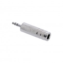 Adam Hall Connectors 4 STAR A JF3 MM3 METAL