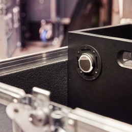 Adam Hall Hardware AIRTAG HOLDER