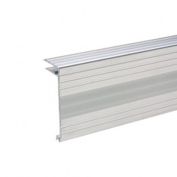 Adam Hall Hardware 6114