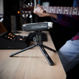 Gravity VS TRIPOD 01 B