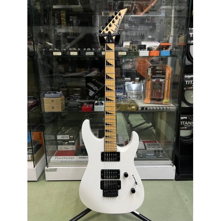 JACKSON DINKY DK2M PRO SERIES JAPAN - SNOW WHITE