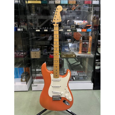 FENDER CUSTOM SHOP '57 STRATOCASTER CALIFORNIA BEACH LIMITED EDITION - SUNSET ORANGE