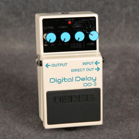 BOSS DD-3 DIGITAL DELAY