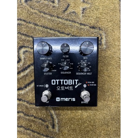 MERIS OTTOBIT Jr. PITCH SHIFTER & VIBRATO
