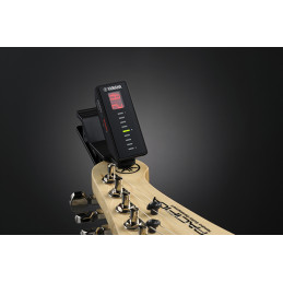 YAMAHA YTC10 ACCORDATORE CON CLIP
