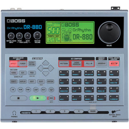 BOSS DR 880