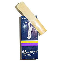 VANDOREN S BAR 4