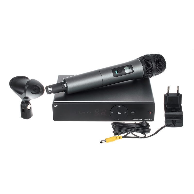 SENNHEISER XSW 1835 WIRELESS SET VOCAL HANDMIC. ABAND 548572 MHz