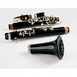 K&M  Supporto per clarinetto nero