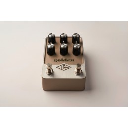 Pedale riverbero stereo con effetti Spring, Plate e Digital Vintage, true o buffered bypass, modalità Live/Presets, effetti aggi